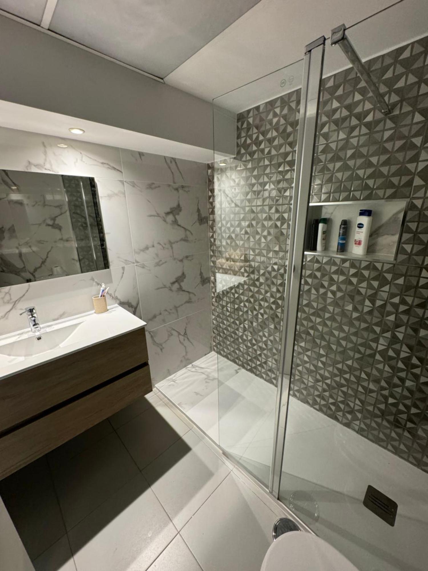 Newly Refurbished 2 Bed Appt Βιλαμούρα Εξωτερικό φωτογραφία